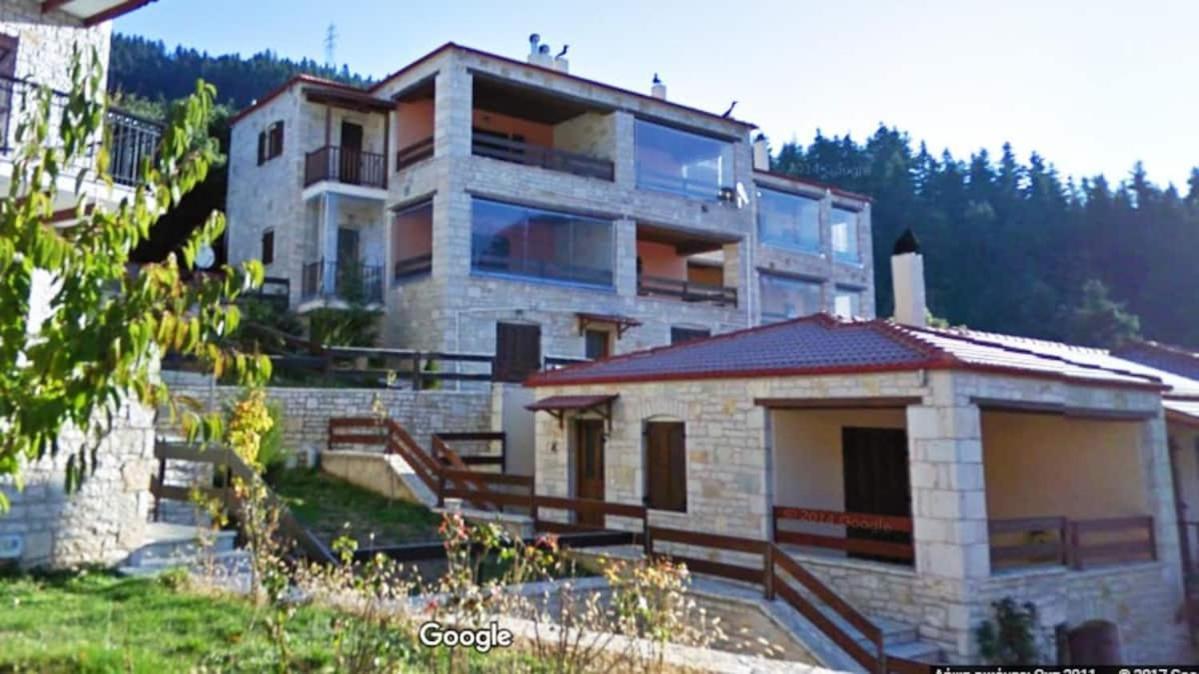 Villa La Casa Di Pietra Karpenísion Exterior foto